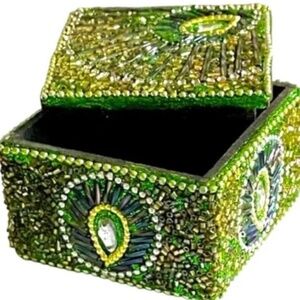 STUNNING Green Beaded GEM of a JEWEL BOX dazzles and sparkles the peacock motif